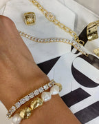 💥Last Day of Discount 🎁 Exquisite Niche Design Silver-Plated Diamond-Studded Bracelet