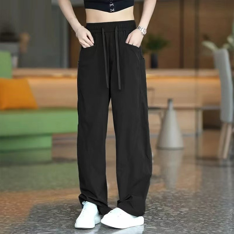 Men's Casual Straight-Leg Pants with Multi-Pocket Design
