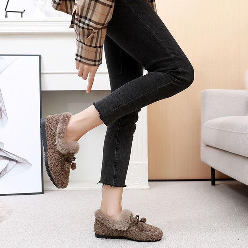 Women’s Cozy Plush Slip-On Shoes