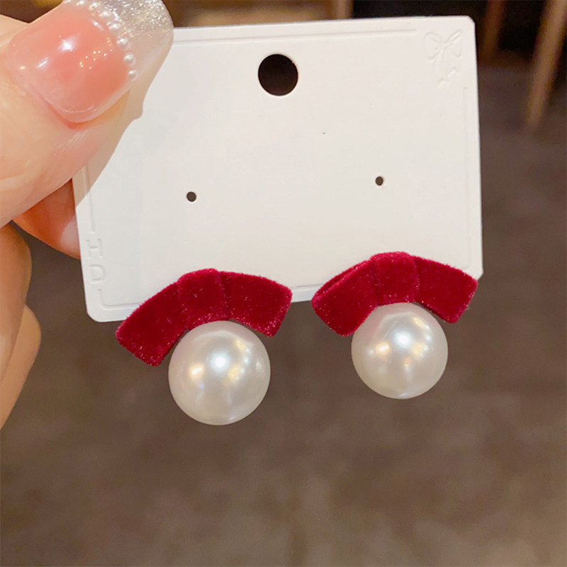 Christmas Flash Sale⚡ Buy 1 Get 1 Free 🦪Retro Velvet-Bow Faux Pearl Stud Earrings