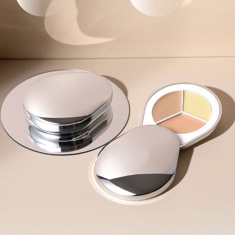 🔥BUY 1 GET 1 FREE✨3-in-1 Moisturizing Long-Lasting Concealer Palette✨